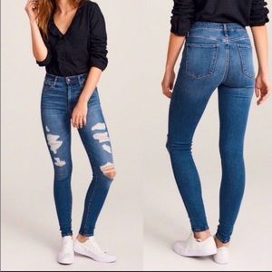 Abercrombie & Fitch Ultra High Rise Super Skinny Jeans size 26/2L (long)